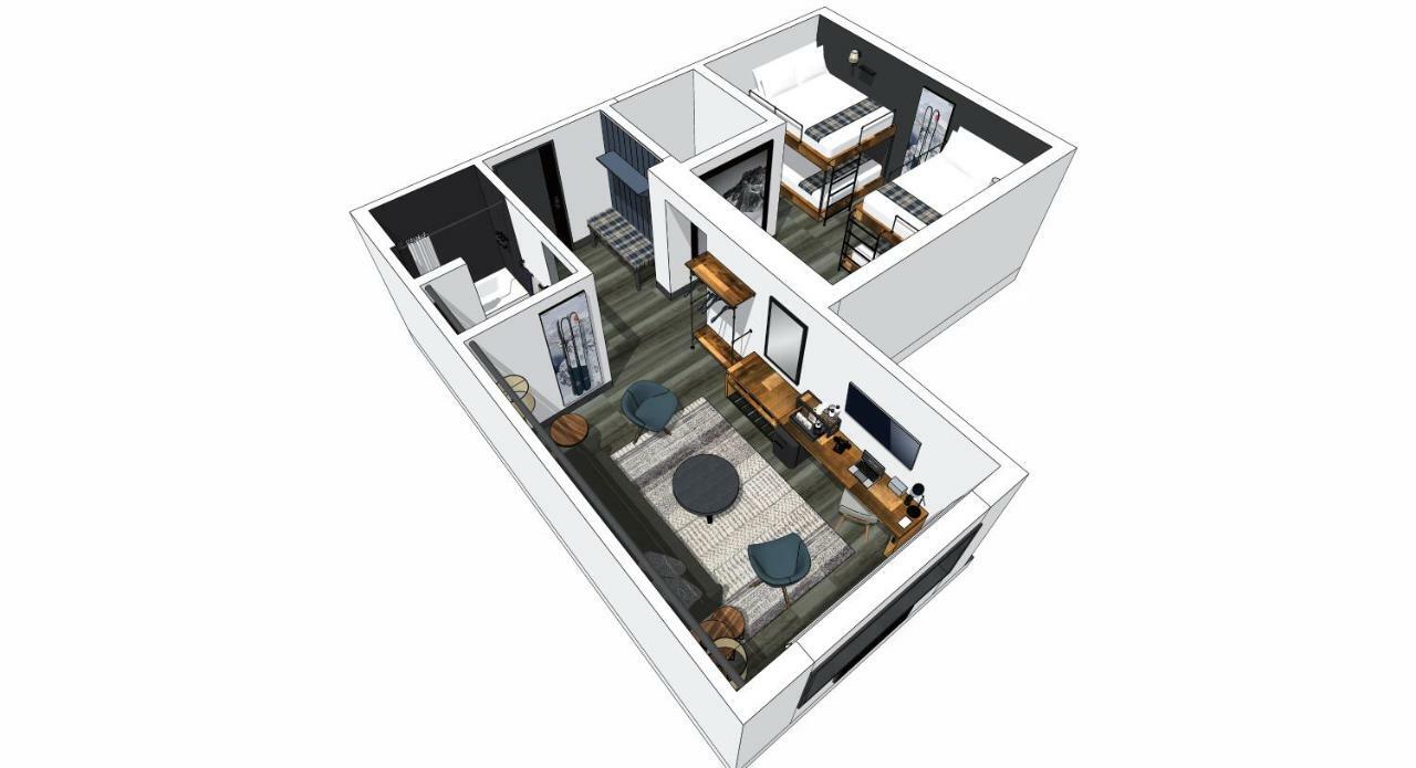 Gravity Haus 3*